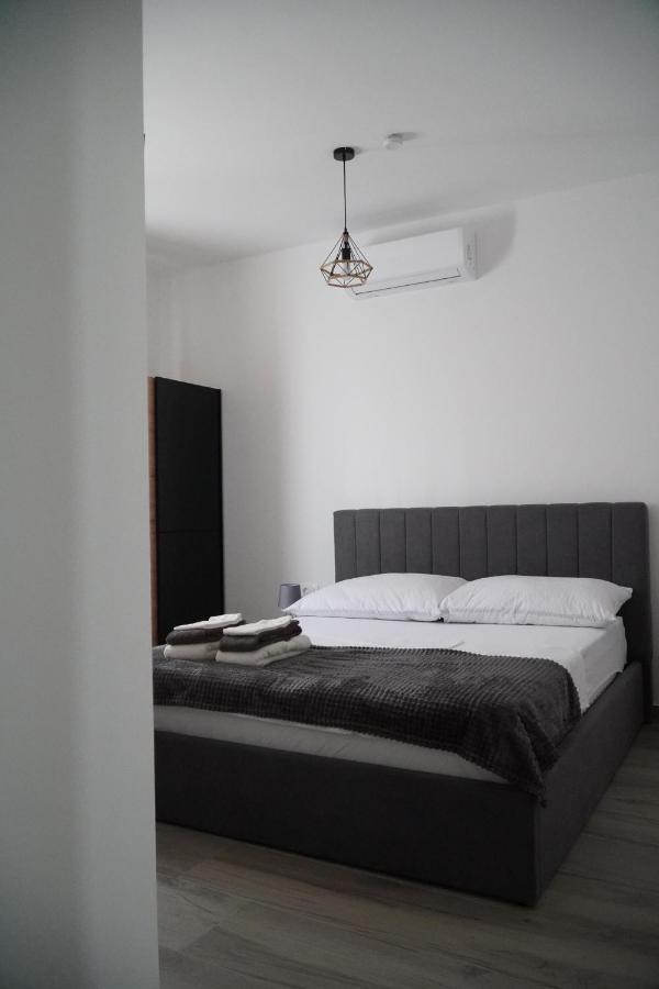 Fjaka Apartments & Rooms Sibenik Room photo